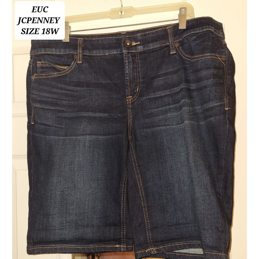 EUC Jcpenney Plus Size 18W Bermuda Jean Shorts